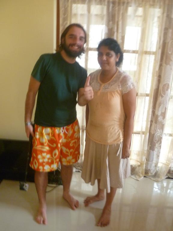 Aurora - Negombo Budget Hostel Exteriör bild